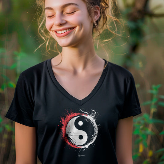 Yin yang – Unisex V-Neck T-Shirt